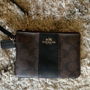 Coach corner zip leather wristlet